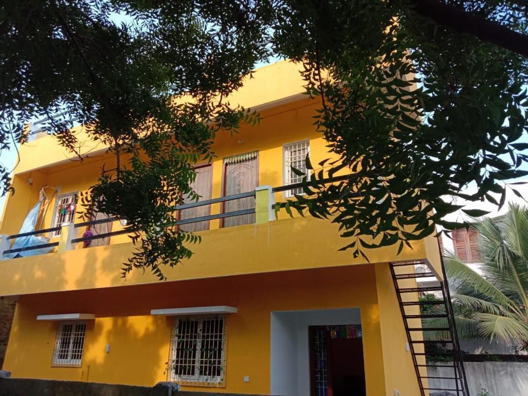 Thendral Hostel Monthly Rental 蓬蒂切里 外观 照片